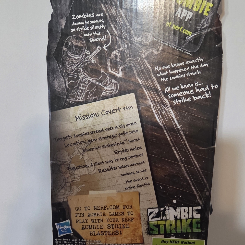 Zombie Strike Strikeblade Toy Sword - Picture 6 of 6